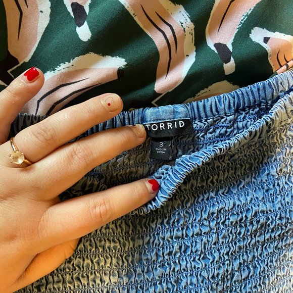 Plus Size Chambray Off The Shoulder Torrid Dress - Picture 2 of 2